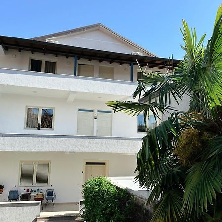 Js House Shkoder 1 Leilighet Eksteriør bilde
